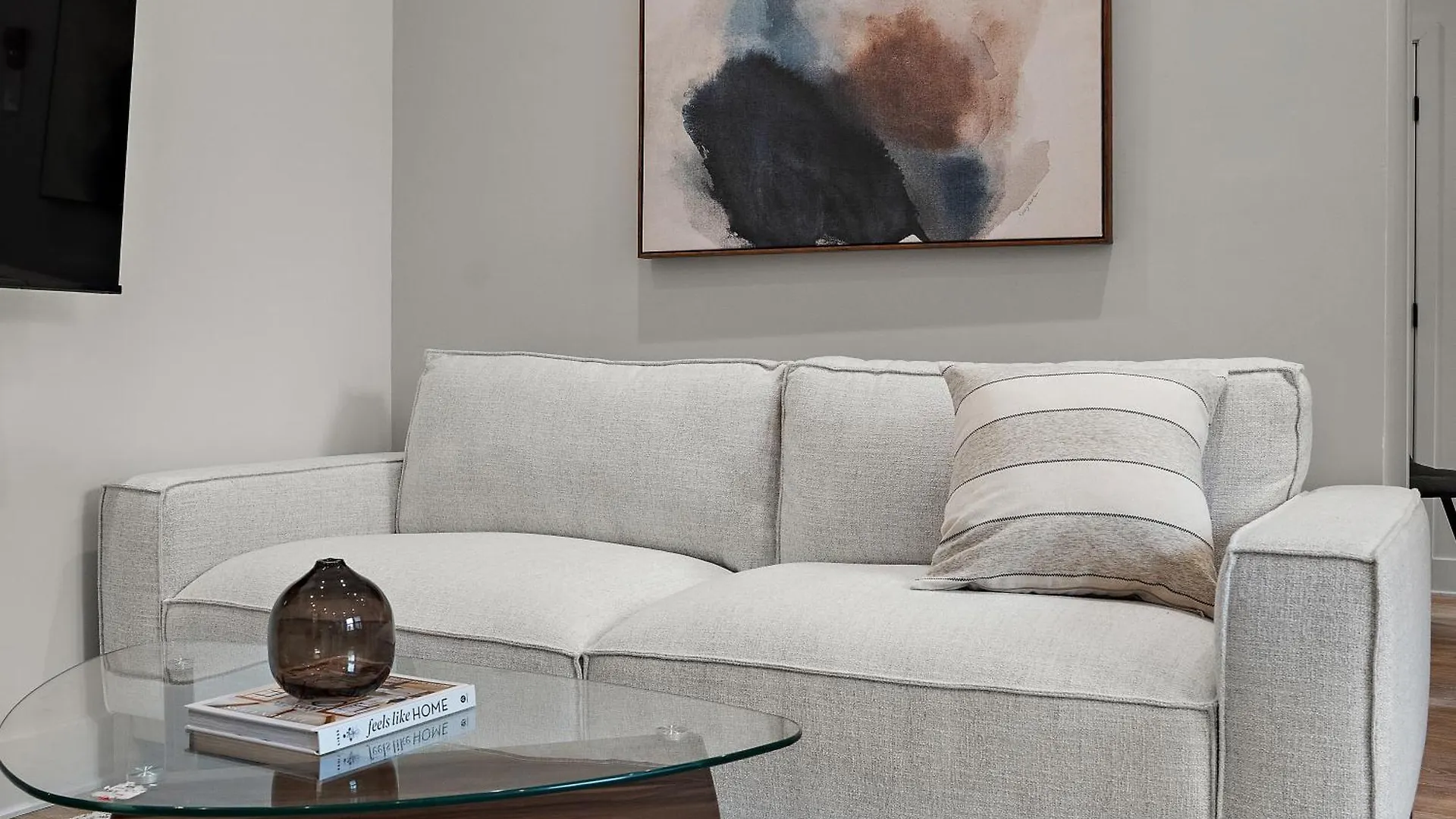 Hotel 511 Place D'Armes Luxury Apartments Montreal 0*,