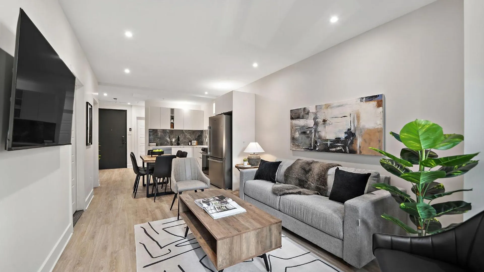 Hotel 511 Place D'Armes Luxury Apartments Montreal